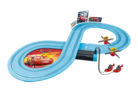 Carrera My First Disney Pixar Cars Race of Friends--مجموعة مسار السيارات من كاريرا (2.4 متر)