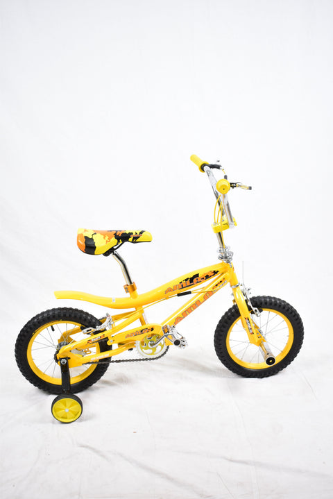 Amla -Cobra 12 bike with yellow wing-- املا - دراجة كوبرا 12 بجناح اصفر