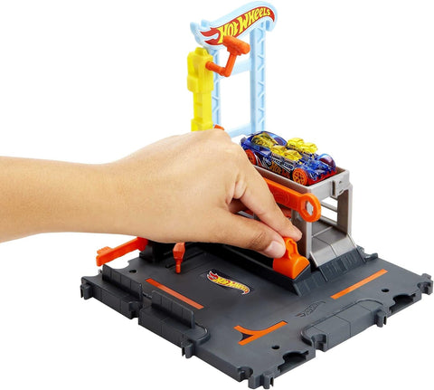 Hot Wheels  City Downtown Repair Station Playset with 1 Hot Wheels  Car, Connects to Other Sets & Tracks, Gift for Kids Ages 4 to 8 Years Old--لعبة محطة اصلاح سيارات سيتي داون تاون قابلة للتجميع مع سيارة واحدة من هوت ويلز