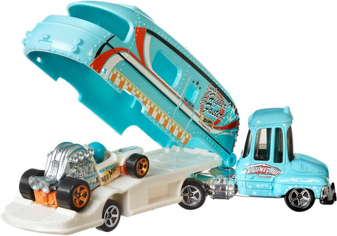 Hot Wheels Toy Car & Truck, Super Rigs 1:64 Scale Race Car & Matching Semi Truck Transporter (Styles May Vary)--سيارة وشاحنة لعبة سيارة سباق بمقياس 1:64 وشاحنة نقل شبه مطابقة (قد تختلف التصاميم)